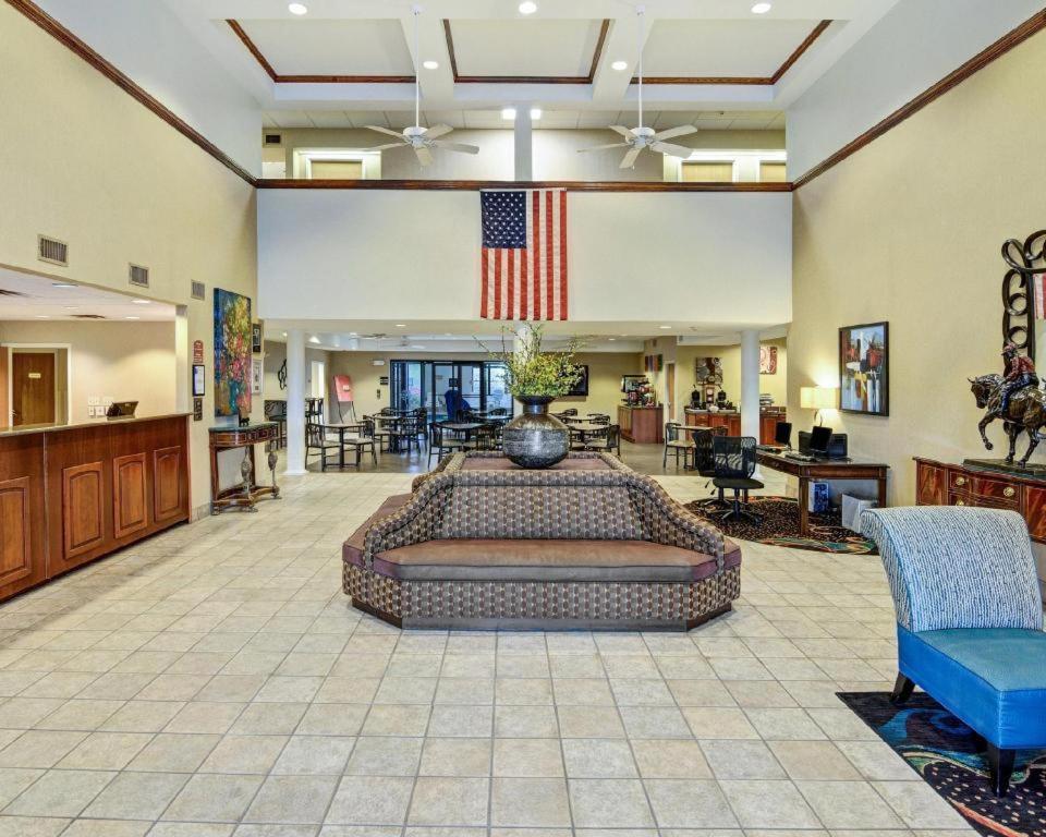 Comfort Inn & Suites Hot Springs Central Dış mekan fotoğraf